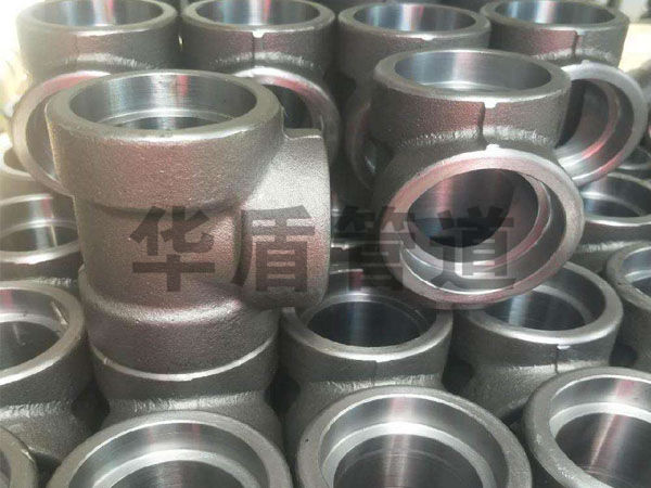 鍛造高(gāo)壓承插管件(jiàn)