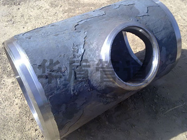 熱(rè)壓三通(tōng)