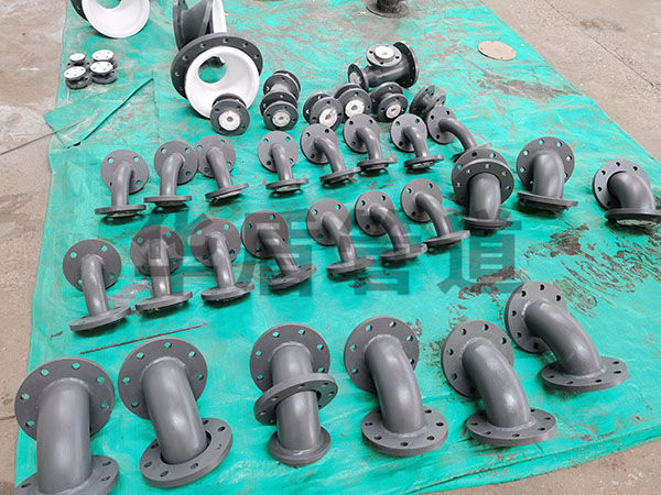 PTFE聚四氟乙烯襯裡(lǐ)管件(jiàn)