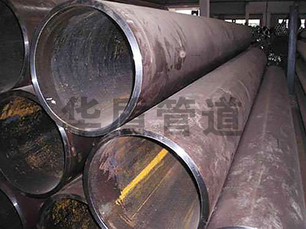 大(dà)口徑熱(rè)擴無縫鋼管