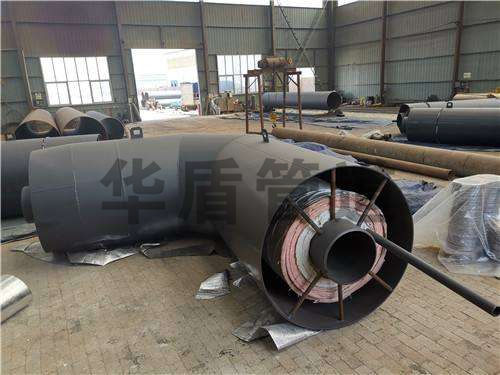 地(dì)埋鋼套鋼彎頭